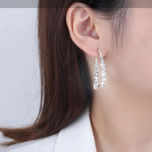 NEW Cascading Earrings Gold Dangle Gorgeous Dual Two Sided Barbiecore Romantic - Picture 10 of 12